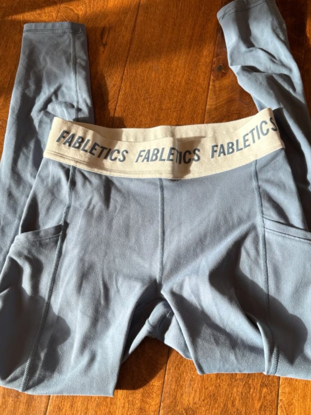 Fabletics Leggings, size small. - Picture 2 of 3
